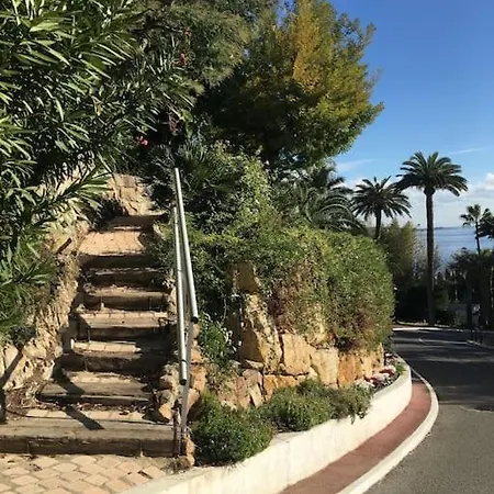 Super Cannes Front De Luxueux Vue Unique Apartamento Vallauris