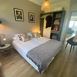 Super Cannes Front De Luxueux Vue Unique アパート *